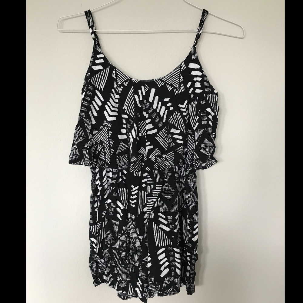 Arizona Jeans Black/White Romper